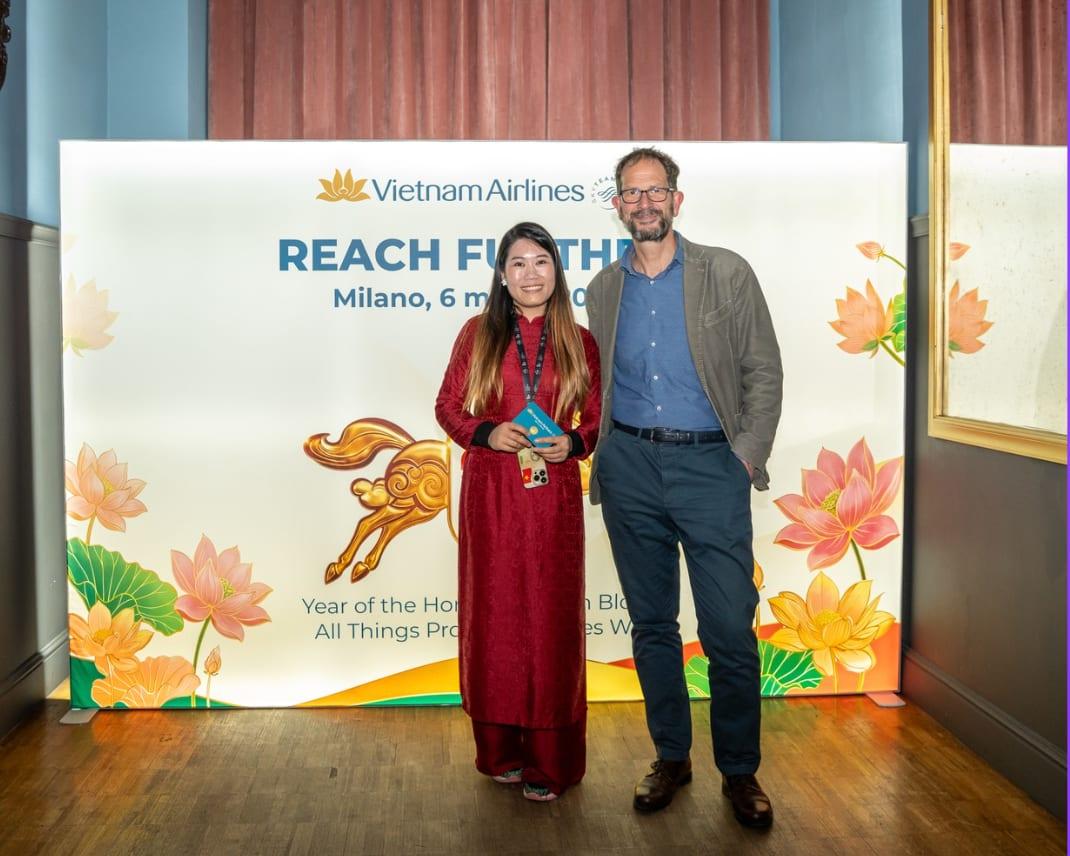 Reach Further 2026, immagine laterale